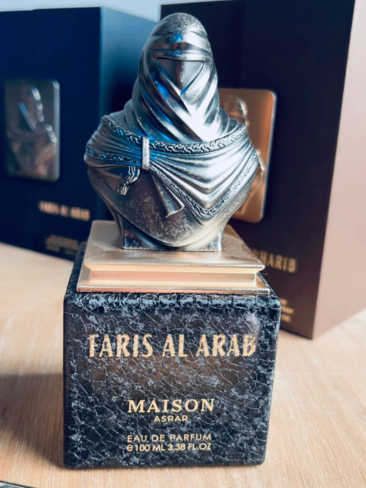 البكج العربي - عطر محارب + عطر قارس العرب الثنين ب 140 ألف